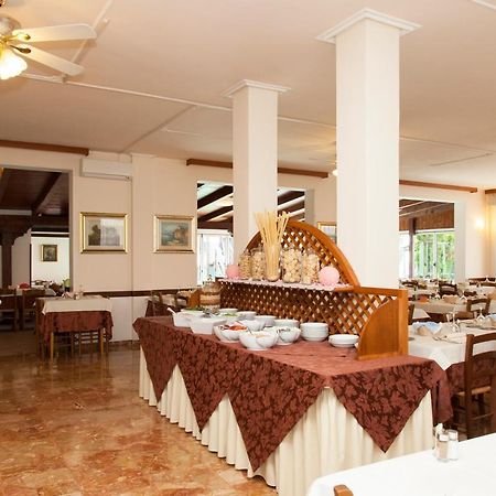 Hotel Arborea Lido di Jesolo Esterno foto