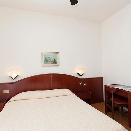 Hotel Arborea Lido di Jesolo Esterno foto