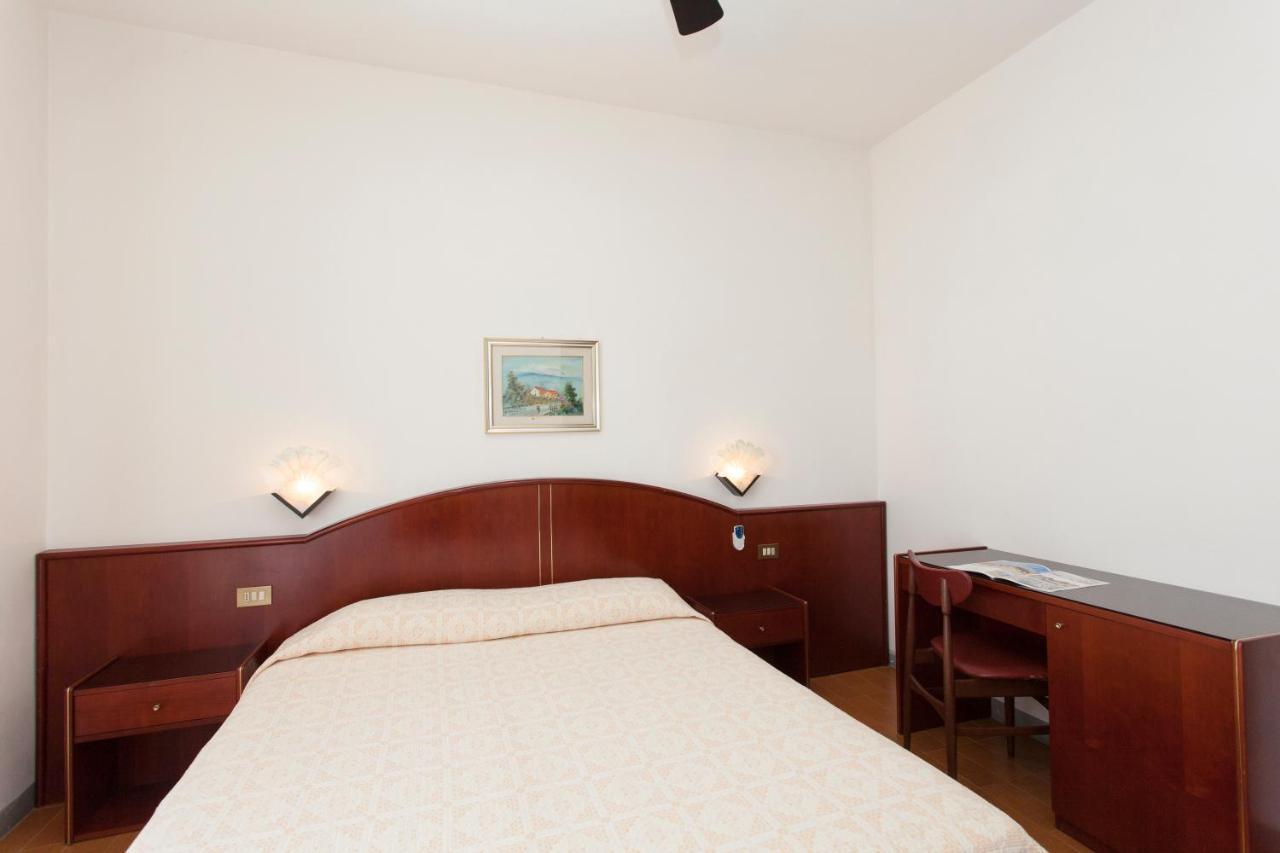 Hotel Arborea Lido di Jesolo Esterno foto